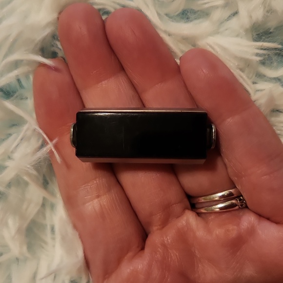 Fitbit Alta HR accessories - no actual fitbit - Picture 3 of 3